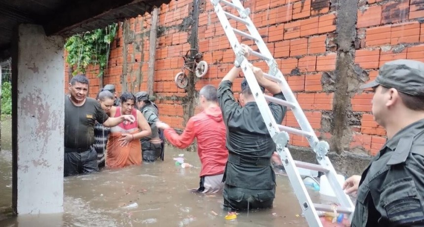  Corrientes bajo el agua: más de 800 evacuados