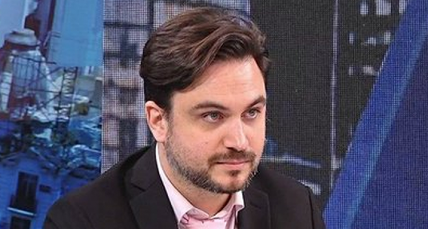 Marra dejó de ser el presidente del bloque de La Libertad Avanza en la Legislatura porteña
