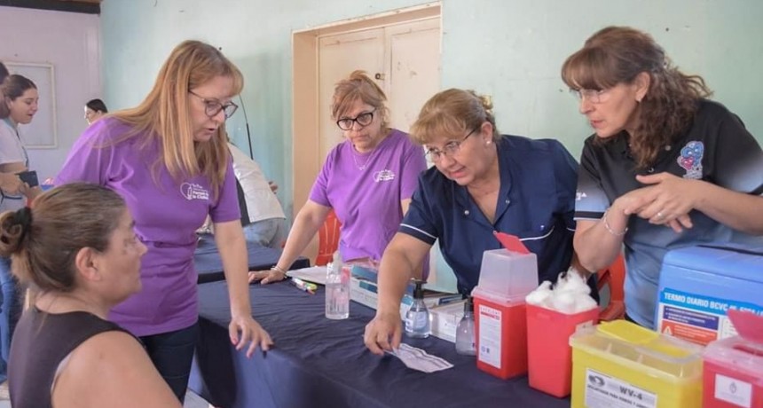 Salud realizó controles sanitarios a 75.000 personas sin obra social en el último año
