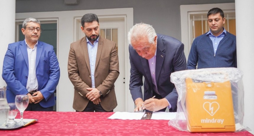 Instalarán un nuevo desfibrilador en Alcaidía