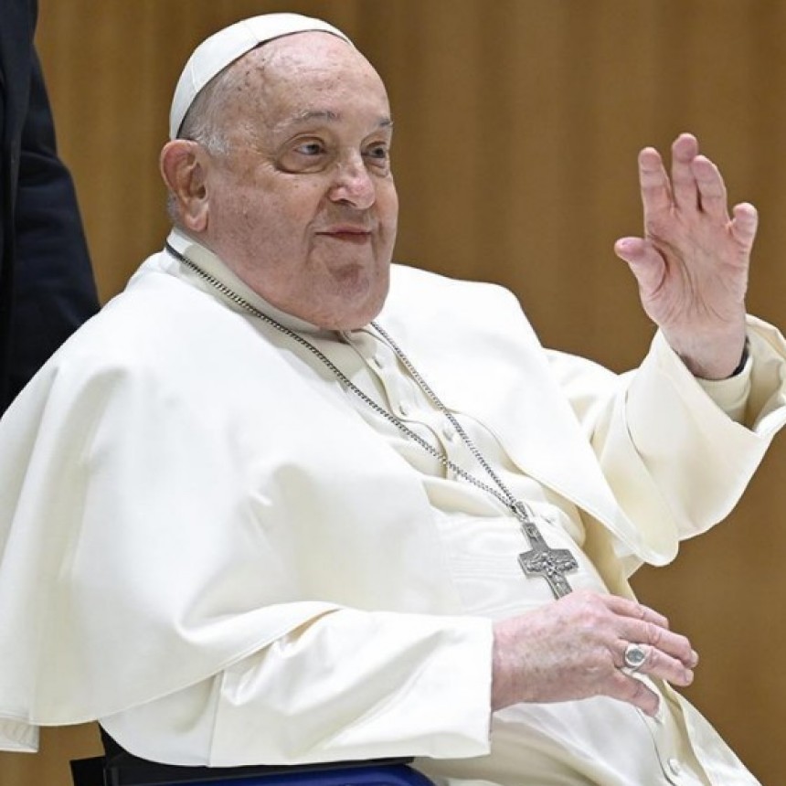Dieron de alta al papa Francisco tras casi 40 días internado