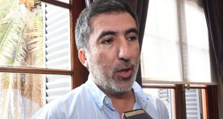 Ministro Velárdez repudio declaraciones del senador Martinez