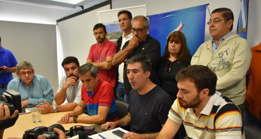 El gobierno trabaja junto al municipio capitalino luego de las intencias lluvias