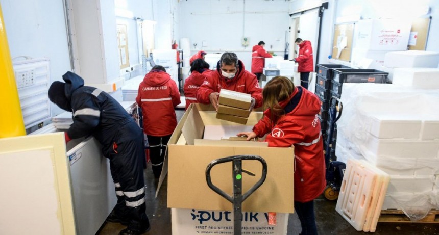 Avanza el Plan de Vacunación: Llega a todas las provincias una nueva partida de 306 mil dosis Sputnik V