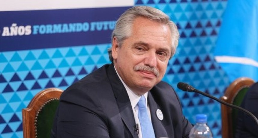 Alberto Fernández: 