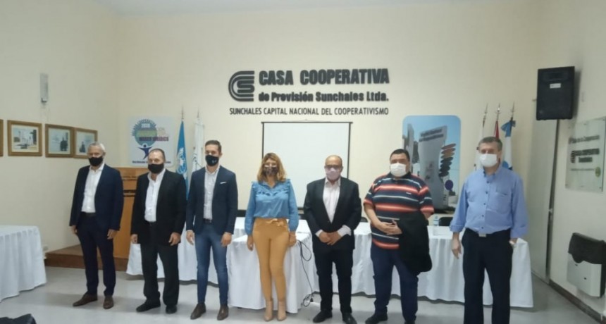 Funcionarios riojanos visitaron cooperativas santafesinas  