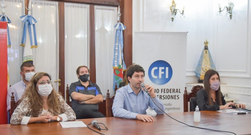 El gobierno provincial inició ciclo de capacitaciones para funcionarias y funcionarios