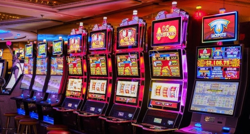 Suspenden actividades de los casinos y salas de máquinas tragamonedas