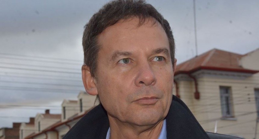 Coronavirus: senador de Santa Cruz internado en terapia con respirador