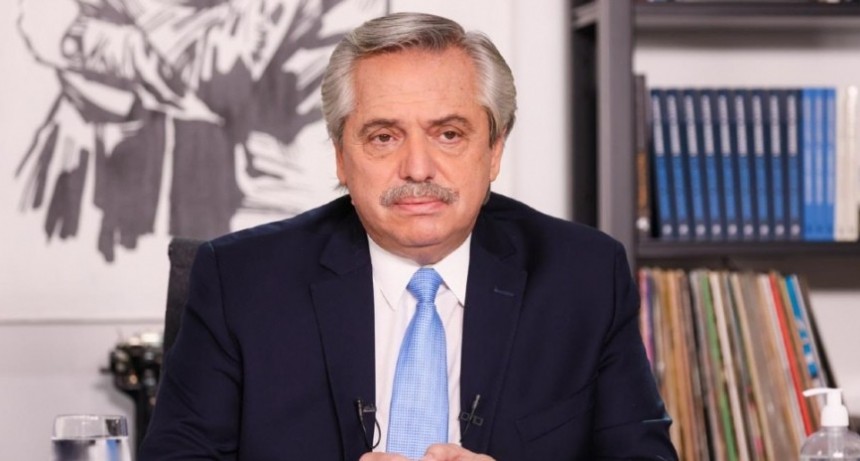 Alberto Fernández anunció nuevas restricciones y la suspensión de clases en el AMBA