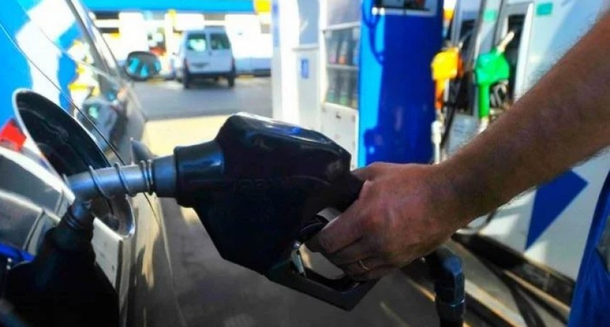 Este sábado aumentan los combustibles en todo el país