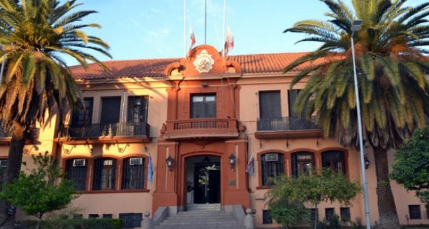 Gobierno decretó asueto y prorrogó medidas para disminuir los contagios de COVID-19