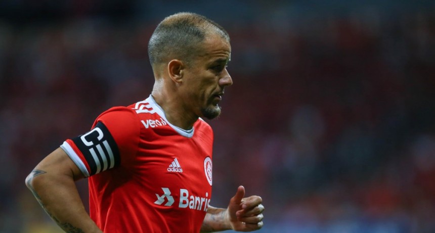 D'Alessandro anunció su retiro del fútbol profesional