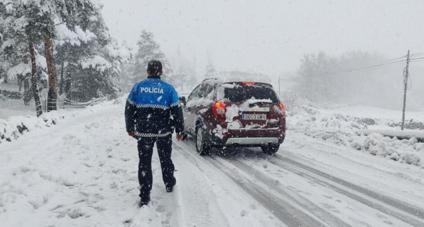 Picos de 40 grados, nevadas, lluvias y hasta granizo: el clima que viene en el país