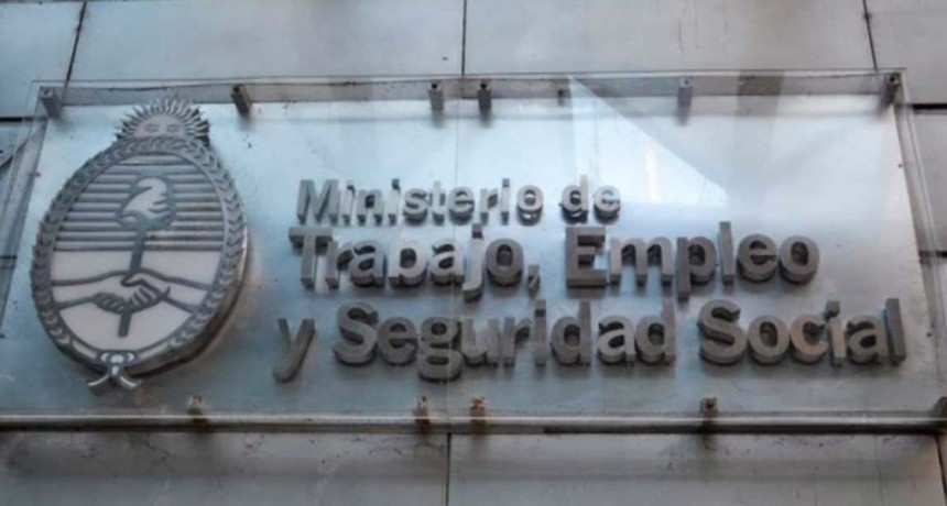Cinco sectores cerraron paritarias con aumentos de entre 45 y 50%