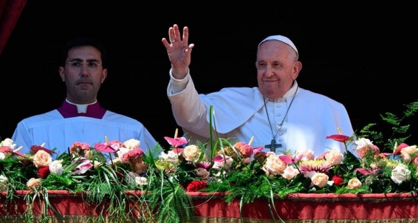 El Papa oró por la paz en Ucrania y pidió que “la luz pascual ilumine al pueblo ruso”