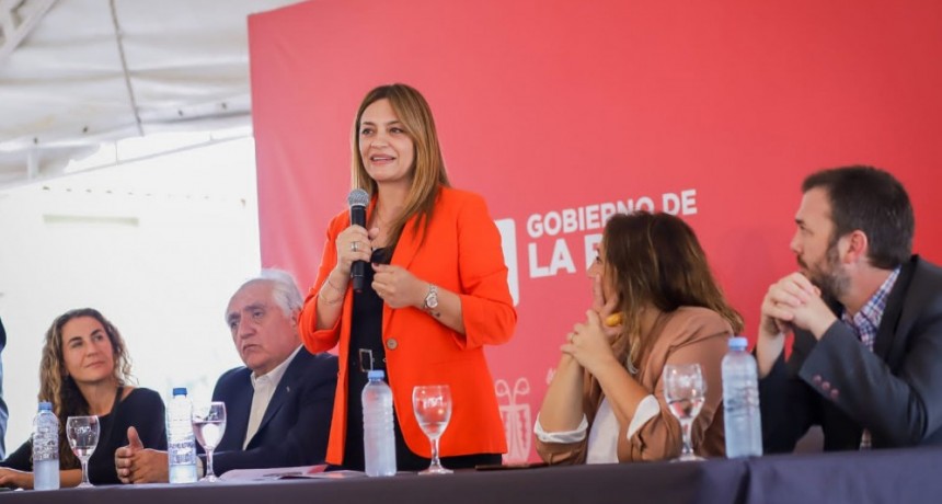  Tere Madera encabezó entrega de equipamiento e insumos para zonas sanitarias 