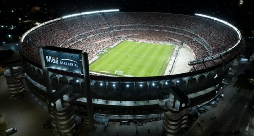 LPF: River juega frente a Gimnasia en el Monumental