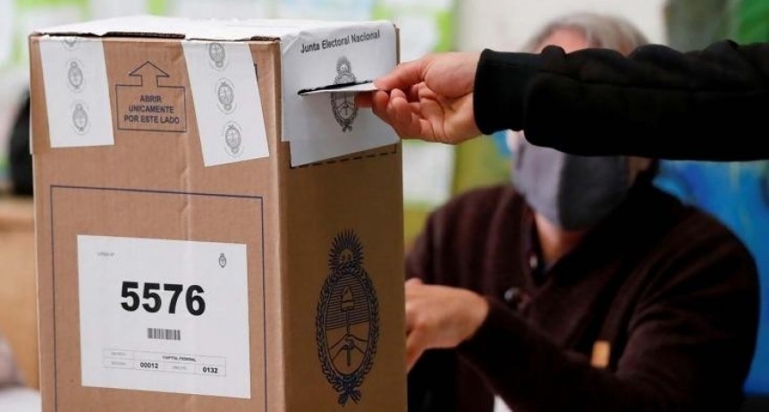 Río Negro elige gobernador, diputados e intendentes