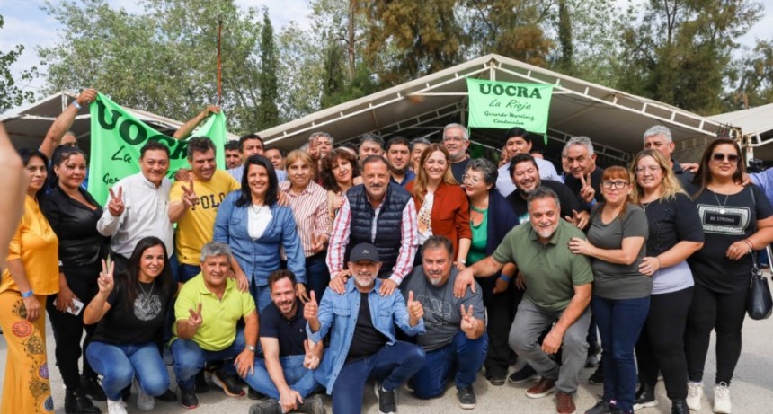 Quintela anuncio viviendas para los trabajadores de la UOCRA