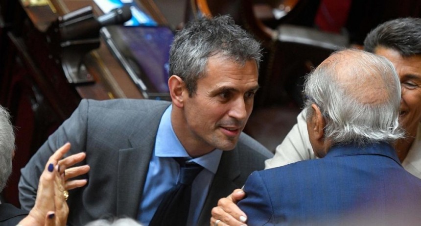 Martin Menem se diferencia de Francos y cree que ganancias se tratará en otro momento