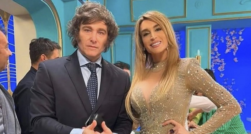 Fátima Florez negó que ahora viaja en 