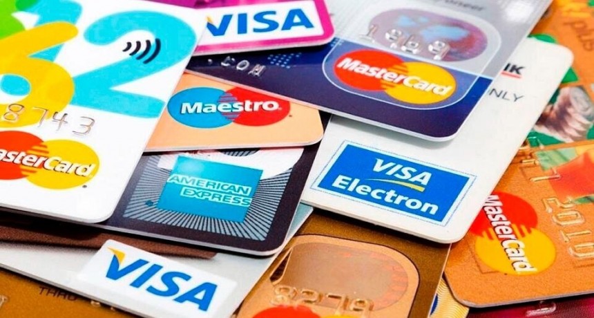 Modifican régimen de las tarjetas de crédito