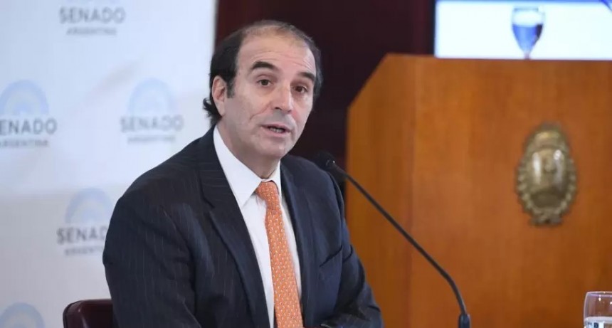 Francos reta al Senado y afirma que García Mansilla continuará siendo miembro de la Corte de Justicia