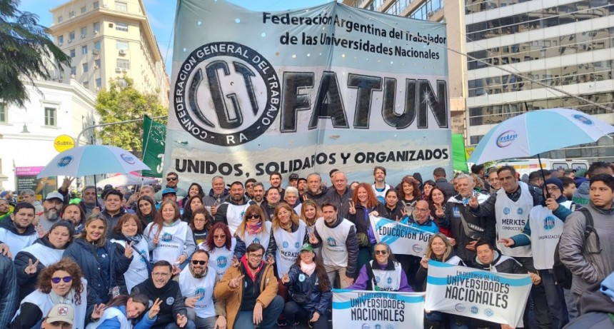 Trabajadores de las universidades nacionales adhieren al paro de la CGT