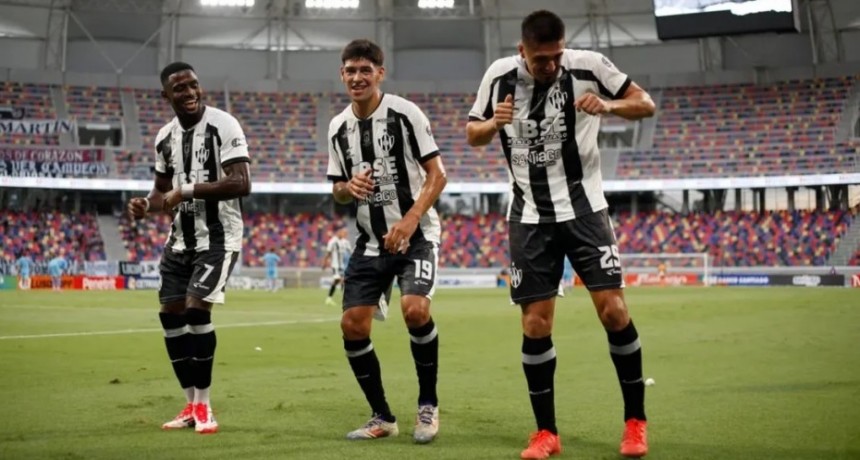  Copa Libertadores: Central Córdoba venció a Flamengo por 2 a 1