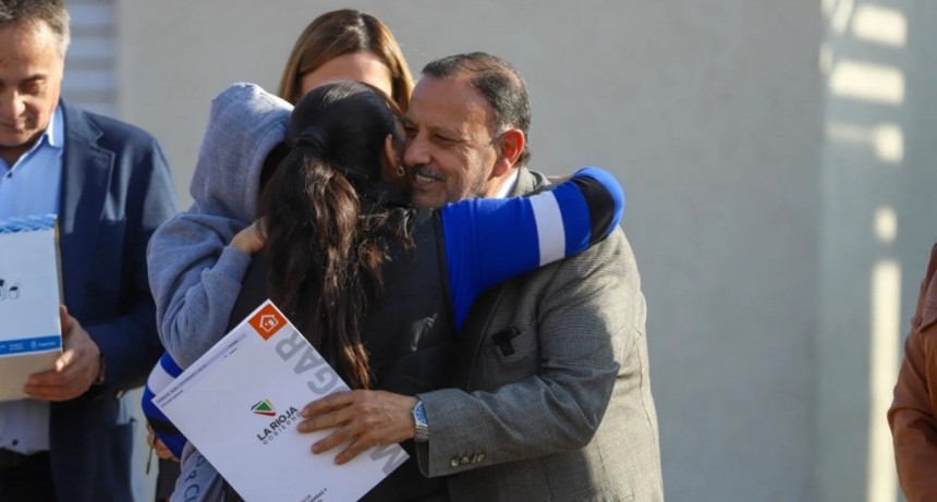 Quintela entregará 102 nuevas viviendas en zona sur
