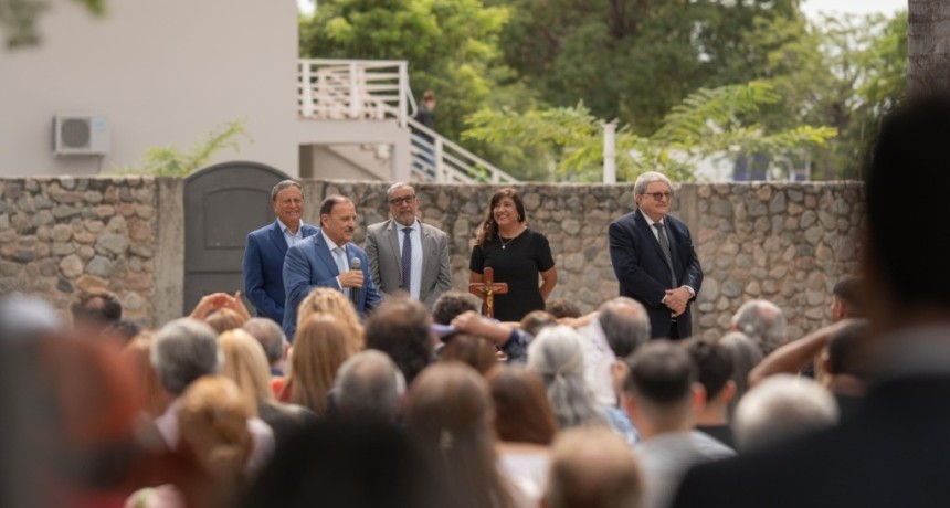 Quintela tom&oacute; juramento a nuevos funcionarios