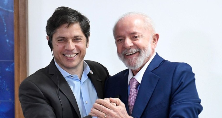 Kicillof se mostr&oacute; con Lula en Barcelona y cuestion&oacute; a Milei: &ldquo;Hay otro camino&rdquo;
