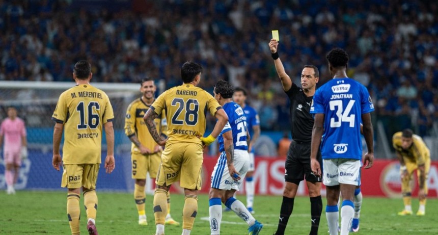 Con un cierre pol&eacute;mico, Boca perdi&oacute; ante Cruzeiro en Brasil