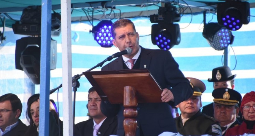 El gobernador Casas anunció obras para Vinchina y confía en lograr la unidad del PJ