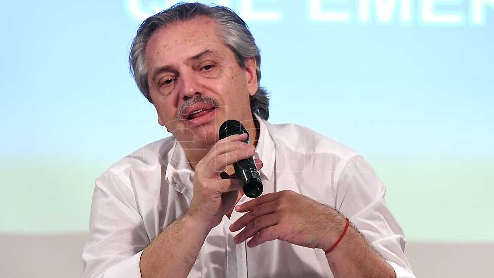 Alberto Fernández:  