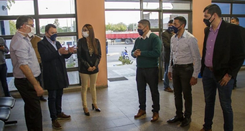 Asis y Garay visitaron dependencias policiales