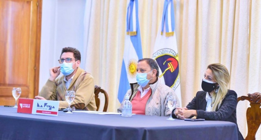 Quintela participó de seminario con Cancillería