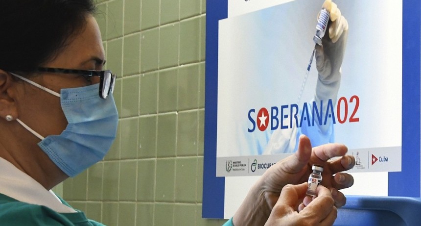 Cuba: Vacunan a los adultos mayores con vacuna propia