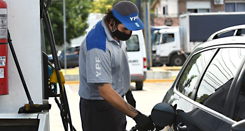 La nafta aumentó un 5 % en todo el país