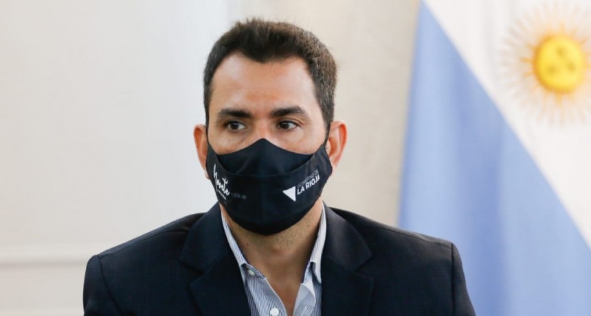 Quintela brinda asistencia de 58 millones de pesos al sector turístico