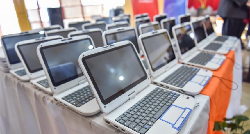 Gobierno avanza en el fortalecimiento del sistema educativo