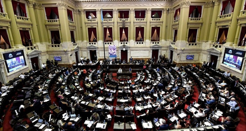 Comenzó la sesión en Diputados para tratar la postergación de las PASO y de las legislativas
