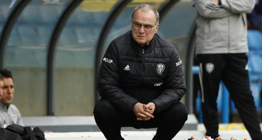 Reconocen a Bielsa como el mejor entrenador de la Premier League