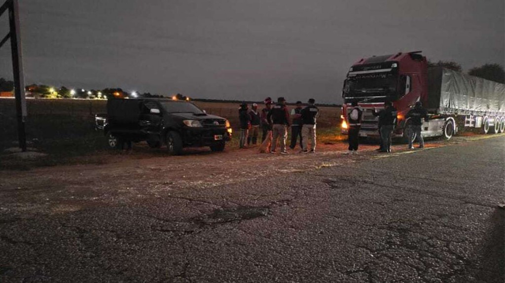 Desbaratan banda narco en la que habría participación de un vehículo de la municipalidad de La Rioja