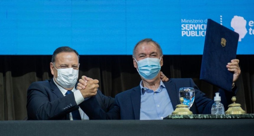 La Rioja y Córdoba firmaron un convenio que permitirá dar continuidad a acueducto cordobés que llegará a Milagro 