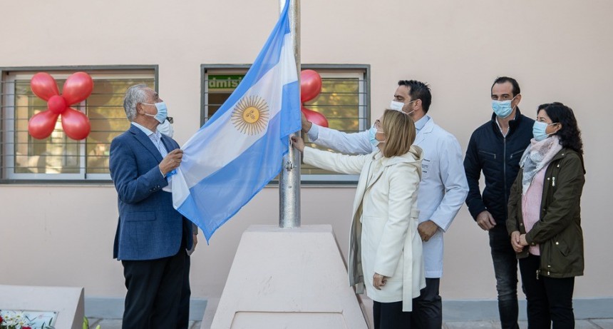 El hospital Enrique Vera Barros celebró sus 98 años. 