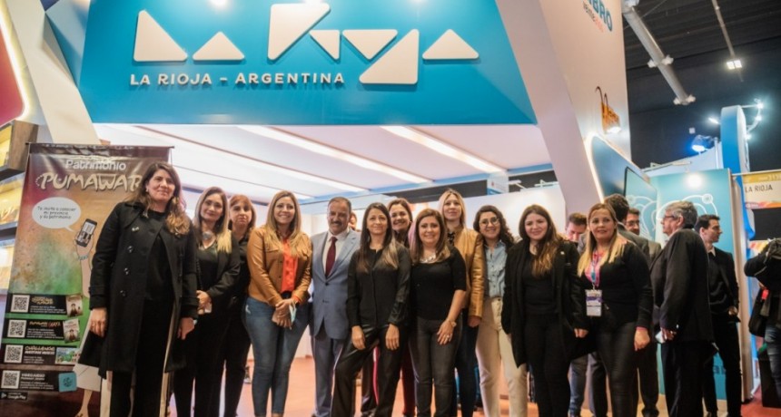 Quintela encabezó la presentación de La Rioja en la Feria Internacional del Libro de Buenos Aires 