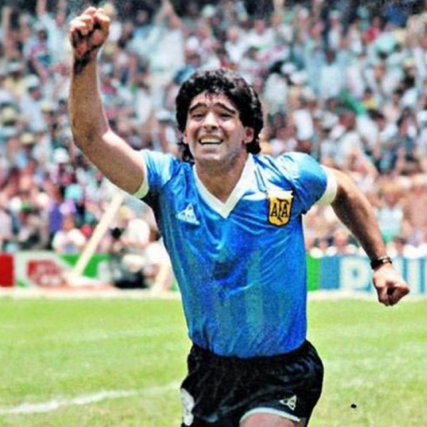 La camiseta del 10 se vendió en casi nueve millones de dólares