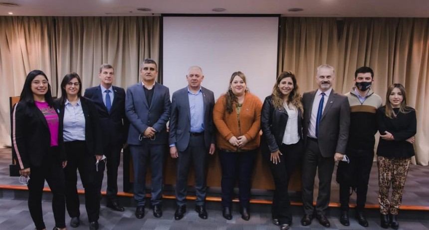Ley Micaela: Hoy comenzó la capacitación para los empleados y empleadas del Ministerio de Hacienda